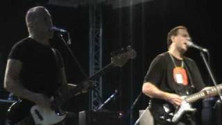 wire - surgeon&#39;s girl - live roseto degli abruzzi 07 29 2004