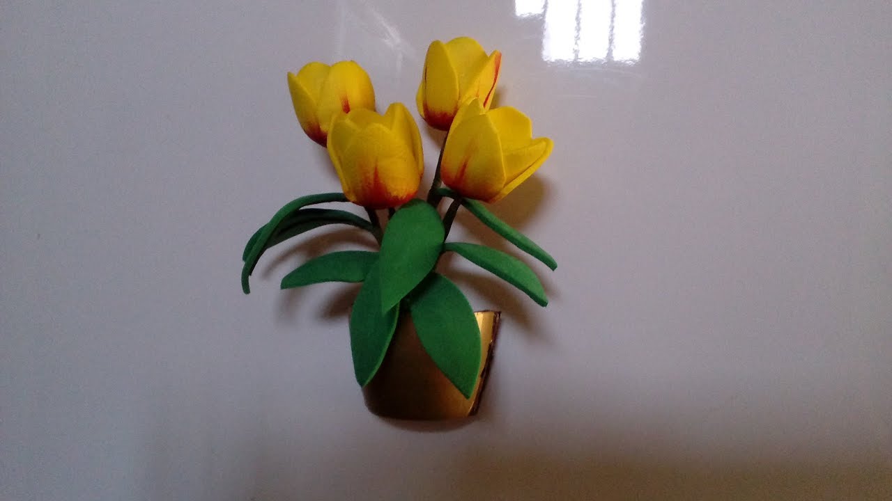 IMÃ DE GELADEIRA TULIPA DE E.V.A