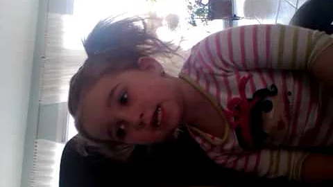 i surrender - Lea-philip Bergeron 3ans et demi ( c...