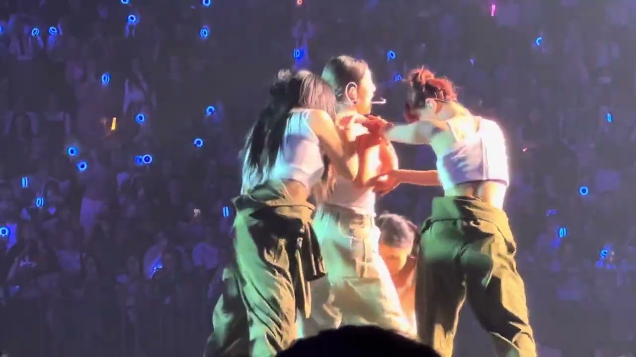 Twice JIHYO Solo live in Berlin day 2