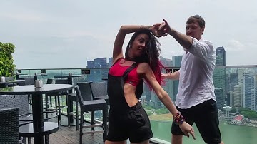 Aleksey Kiselev & Anna Ditiateva (Zouk Vladivostok). Improvisation. Singapore, Marina Bay