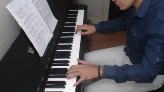 Uzun İnce Bi̇r Yoldayim (Piyano) Veli Kabak