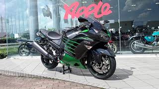 ZX14R マレーシア仕様 ちょっと緑を多くしてみました！ - YouTube