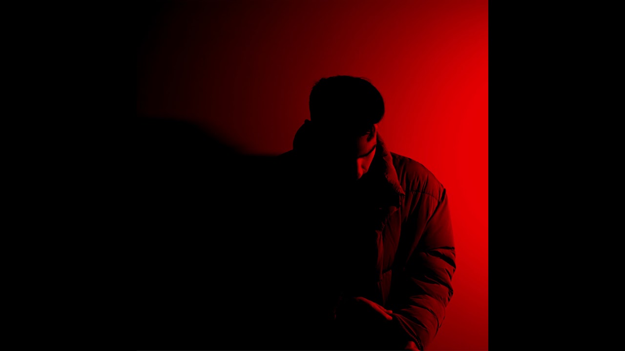 Matt Fine - Dark Side auf YouTube ansehen Matt Fine - Dark Side auf YouTube ansehen