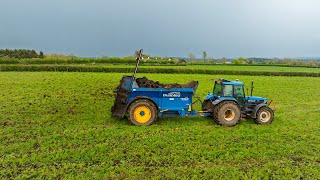 New Holland 7840 | Bunning Lowlander MK105 | Muck Spreading