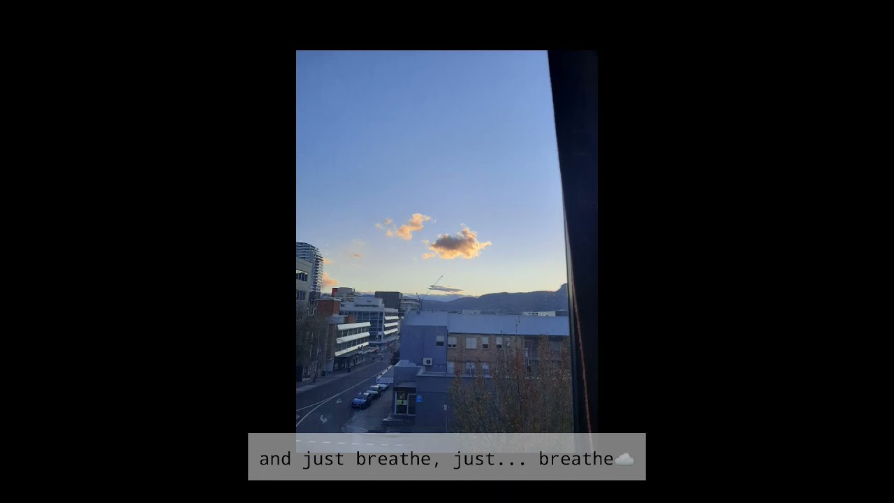 14 days of lockdown | self-love, piano tutoring, croissants, flowers [LOCKDOWN VLOG]