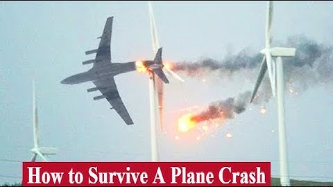 How to Survive A Plane Crash, According to Science