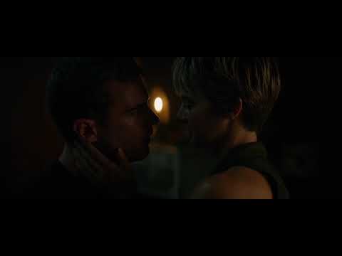 The Divergent Series: Insurgent movie "Tris and Four" scene (italian)