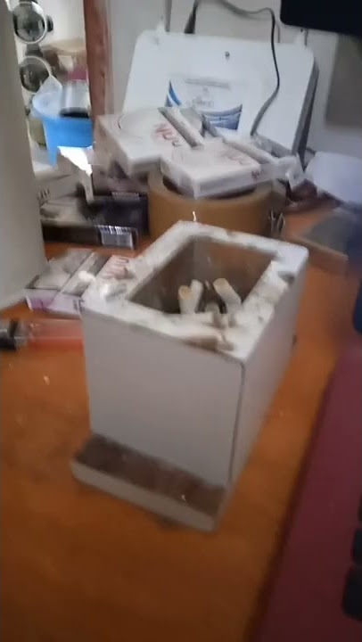 kerja depan laptop