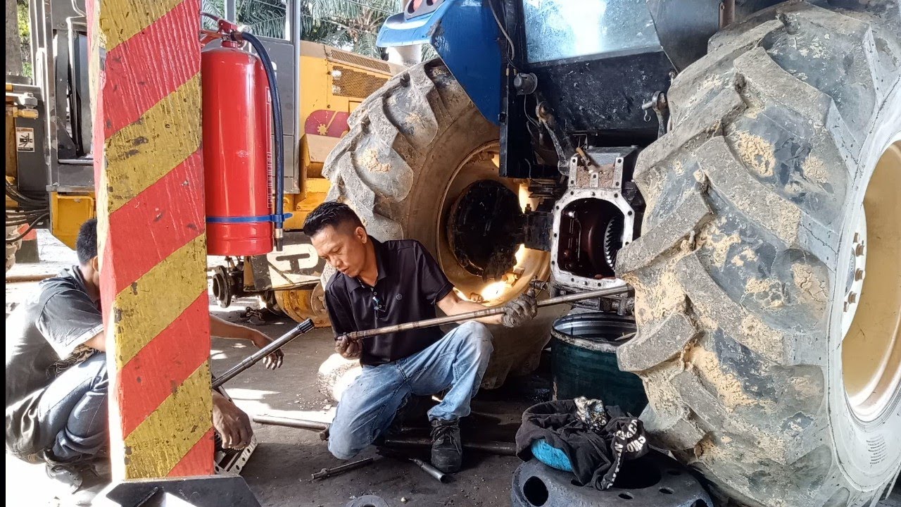 NewHolland TD5.90 ll Masalah Bila Mahu Mendaki Bukid Bunyi Bahagian