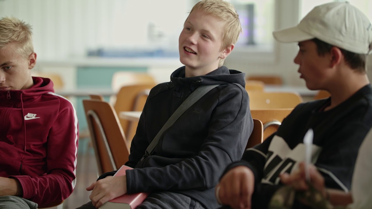 Konfirmasjon i kirken i kyrkja. Bli med på konfirmantleir