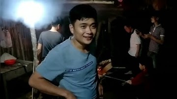 Đại Gia đình hội tụ  ngày Tết Tảo Mộ mùng 3 tháng 3  của dân tộc Nùng Bình Gia