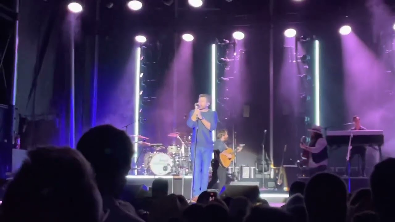 Brett Eldredge "Hideaway" Bold Point Park in East Providence, RI 9/15