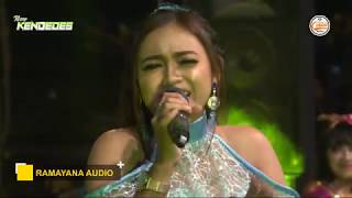 Download Lagu Sayang 3 Vivi Artika Sedekah Laut Pelabuan Timur Tegal MP3 Sayang 3 Vivi Artika Sedekah Laut Pelabuan Timur Tegal