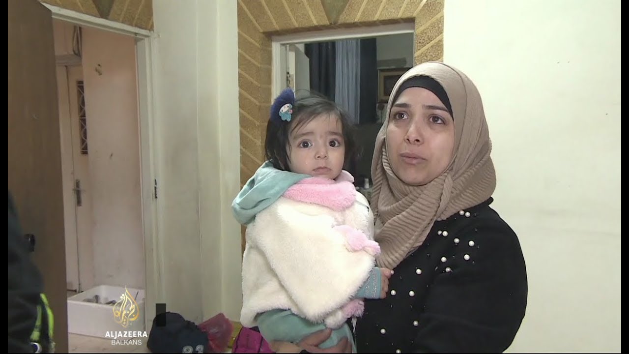 يقوم الفلسطينيون بهدم المنازل بأنفسهم لتجنب العقاب