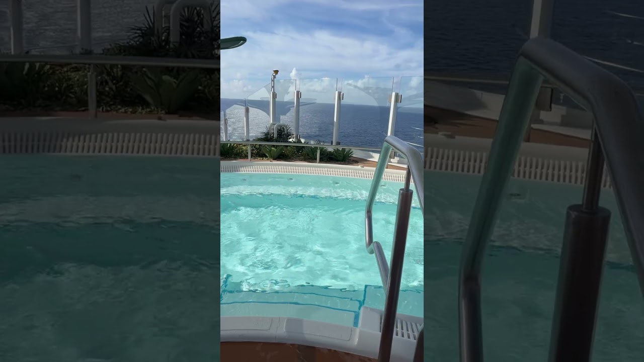 Icon of the Seas Cruise | Heated Pool Next to Hideaway Pool!  🌊🔥