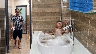 CUTIS Enlisted Bath When Go Exercise Return To Villa