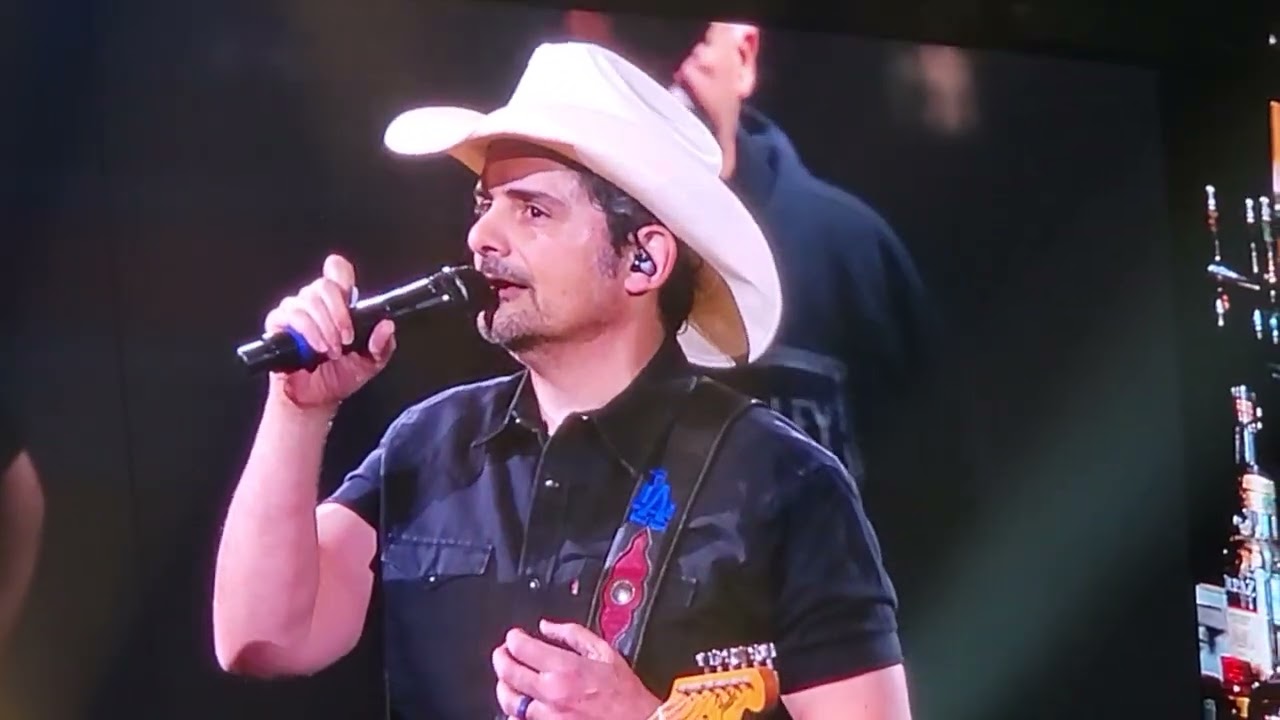 "I'm Still That Guy" by Brad Paisely_Rodeo Houston 2025