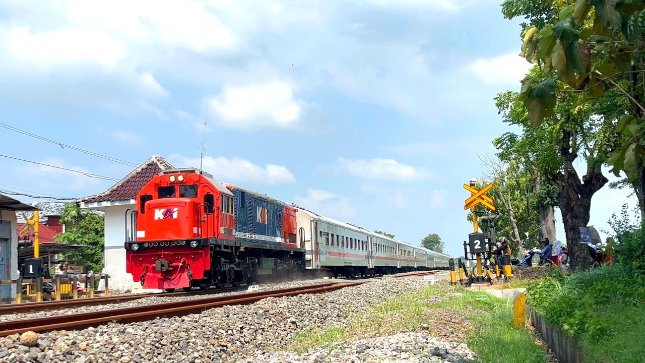 LIVE TOP KOMPILASI KERETA API LOKOMOTIF VINTAGE,WnB,RnB FUL NGEBUT | KERETA API NUSANTARA