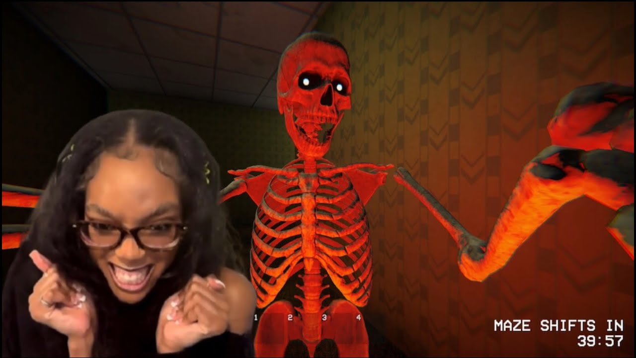 A Skeleton Chased Us Through The BACKROOMS :OO (Bonerooms)