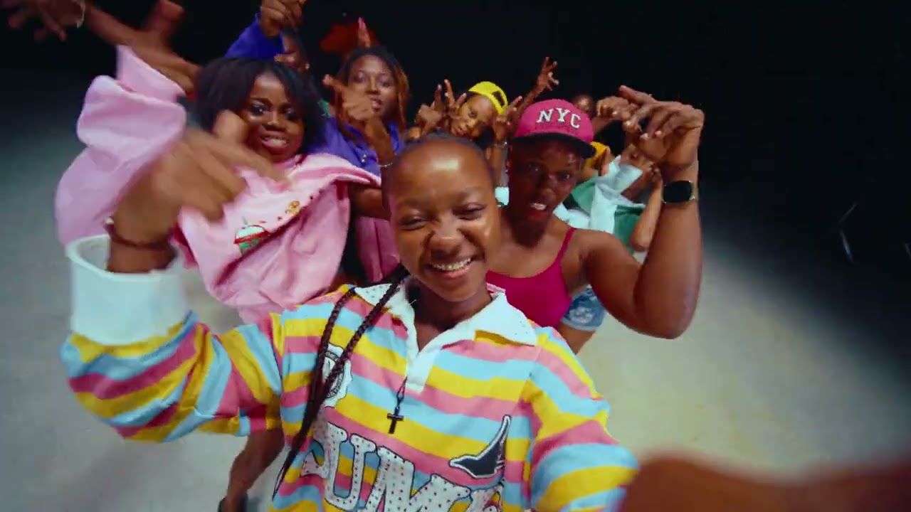 L’Oiseau Rare - SORRY I’M BAD ( Official Video ) 