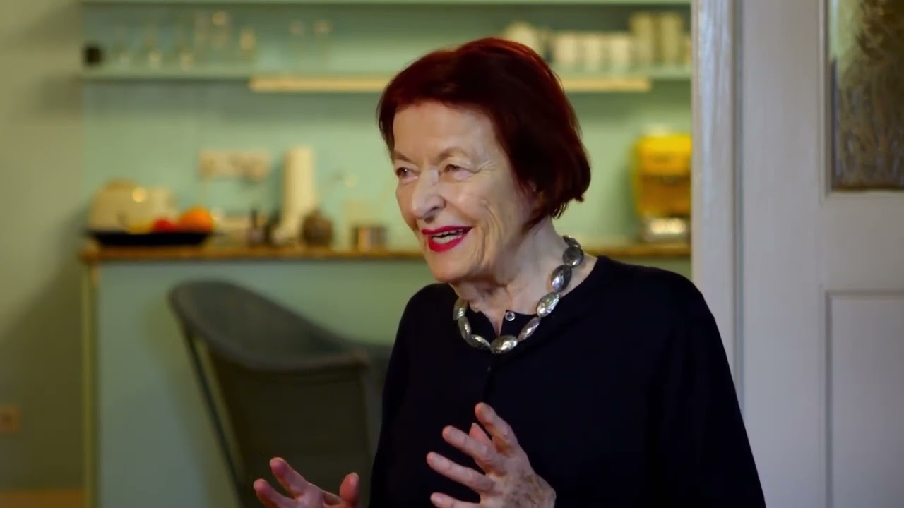 Interview Bettina Böttinger with Sarah Schumann