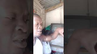 En la drinkejo, lokaj kaj nelokaj drinkaĵoj