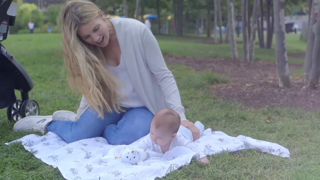 6 Ways to Use Your Swaddle YouTube