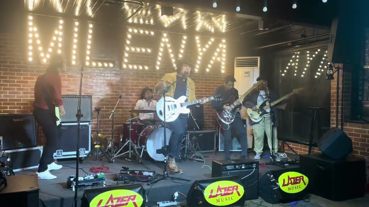 AECH - Highlands (Live at MILENYA)