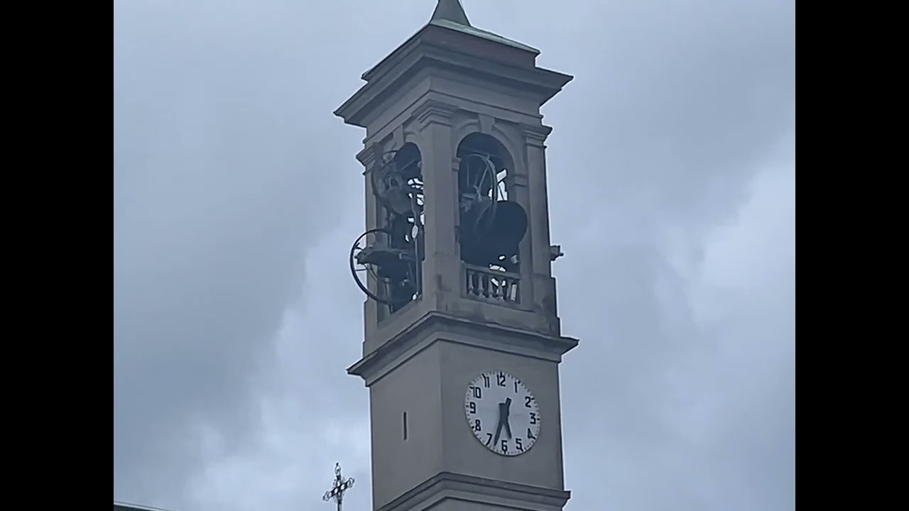 Campane di Valbrembo (Bg), fraz.Ossanesga, distesa completa e distesa a 2 campane x la messa festiva