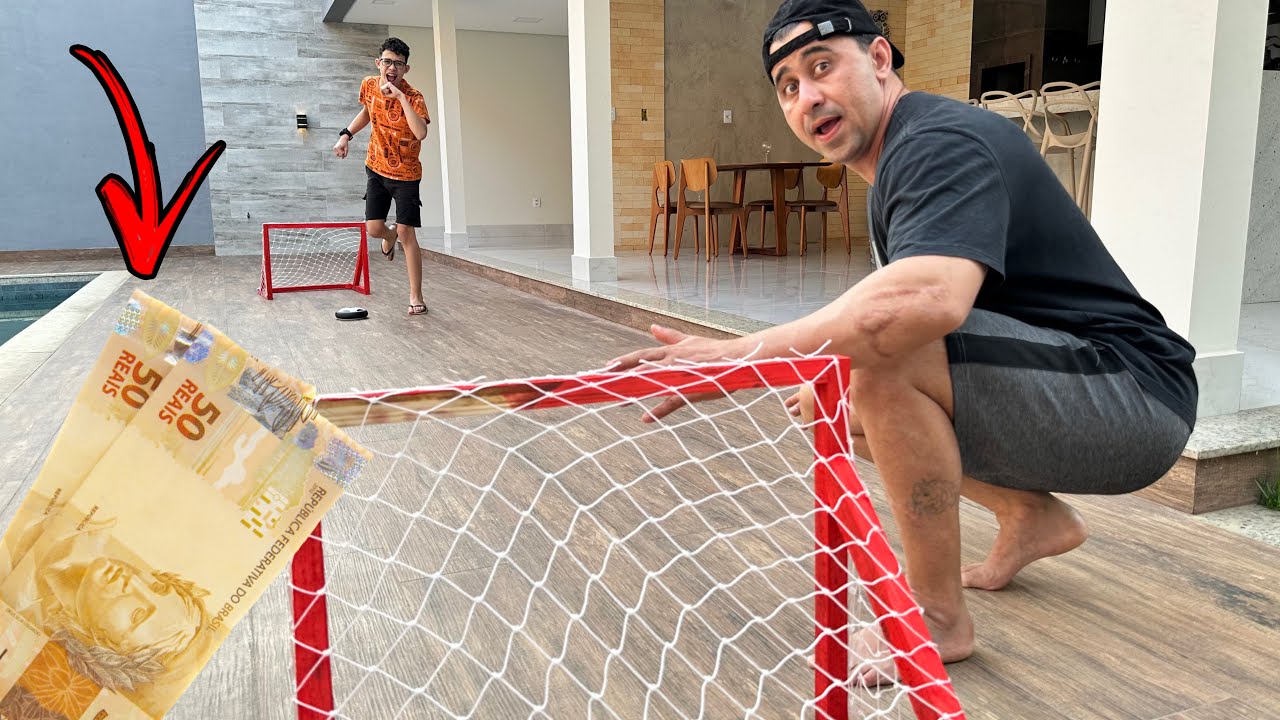 QUEM FIZER O GOL LEVA O DINHEIRO!!