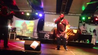 Rick Ross - 9 Pieces Live Perfomance