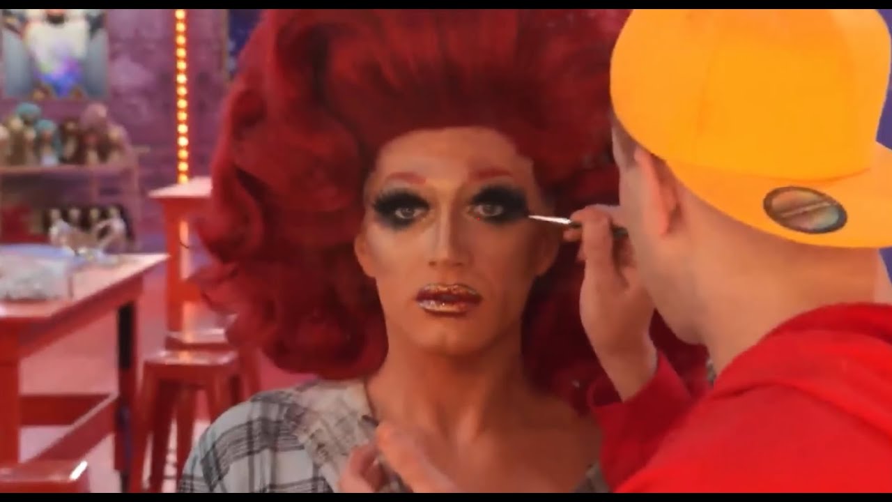 Tina Burner turning Rose into Tuna Burger