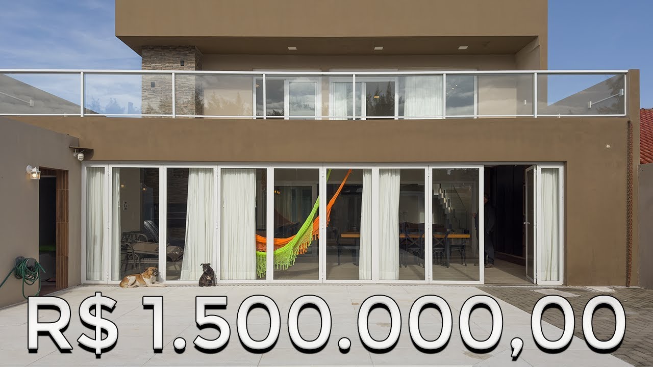 CASA EM ALTISSÍMO PADRÃO COM 5 SUÍTES EM BALNEÁRIO PINHAL / RS