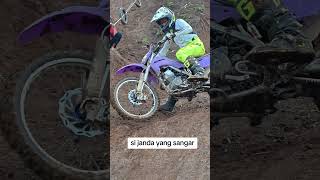 Mencoba menaklukan tanjakan...#trail #adventure #tanjakanberhadiah #trabas #enduro