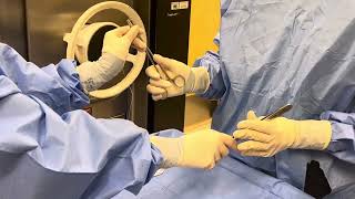 Loading/Passing Suture