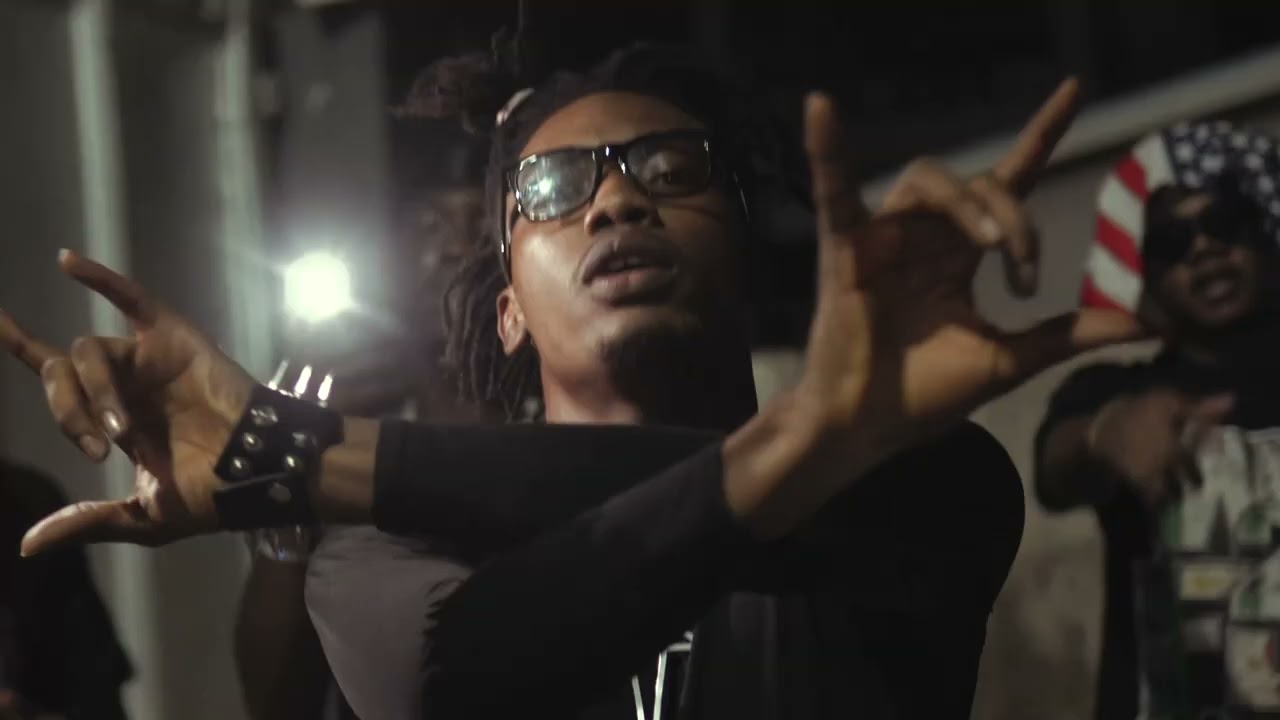 Monochrome - WE 2 FLY [Official Visuaizer]