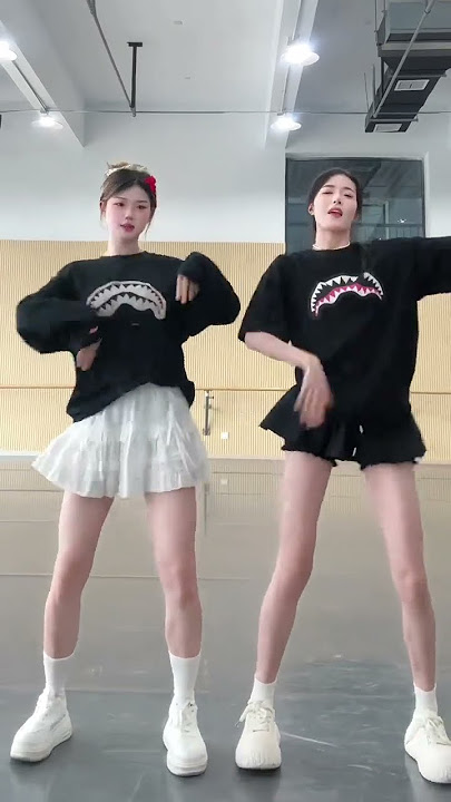 Authoritative Dance DL Shake 9 Trend Dance Contest