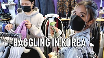 Haggling in Korea & eating live octopus! [Gwangjang Market]