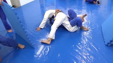 Tripod pass switch Mitsuyoshi Hayakawa