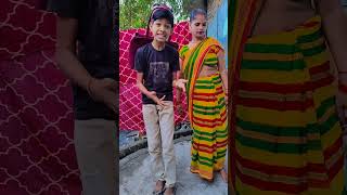 beta mujhe bag do 🧝🙍 #funny #comedy #entertainment #trending #youtubeshorts