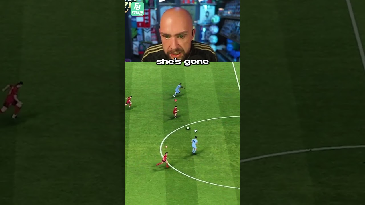 BATESON LOSES HIS HEAD AT FUT CHAMPIONS! #fc27