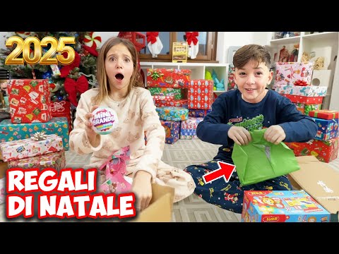 Video APRIAMO I REGALI DI BABBO NATALE E GLI FACCIAMO I BISCOTTI ALLA VIGILIA DI NATALE...