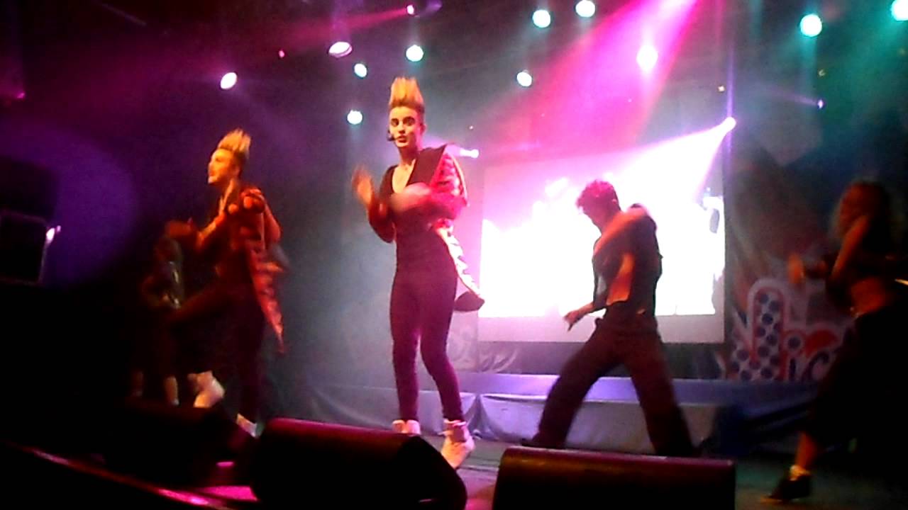 Jedward @ ESTONIA, Tallinn - Saturday Night (LIVE) 29/01/2012