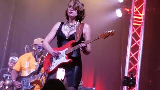 Ana Popovic and band BHT 021123