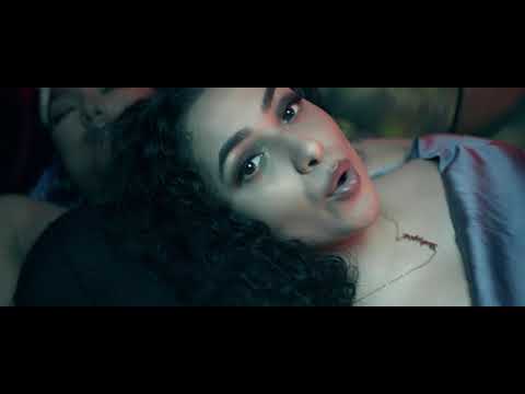 YouTubeでMerunisa x Diamanda - JET (Official Music Video)を視聴