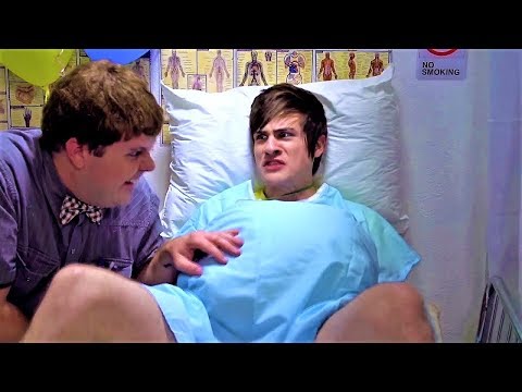 Видео: МОЙ НЕОЖИДАННЫЙ СЫН! | SMOSH |