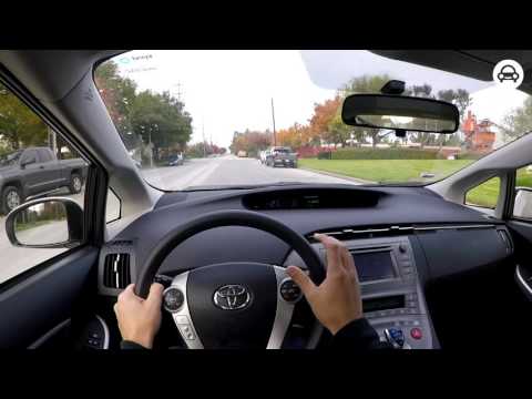2014-toyota-prius-pov-test-drive