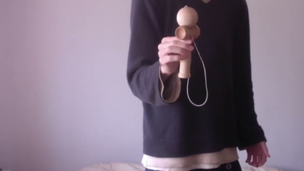 けん玉（まわしけん）の練習