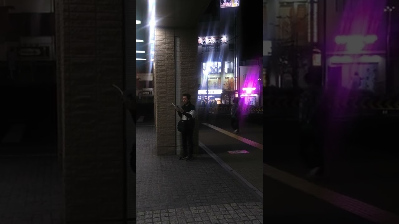 ルネ・シェヴィリフコスキ　高円寺南口トイレ前朗読　2022/10/20 @LEPETITPARISIEN　　　